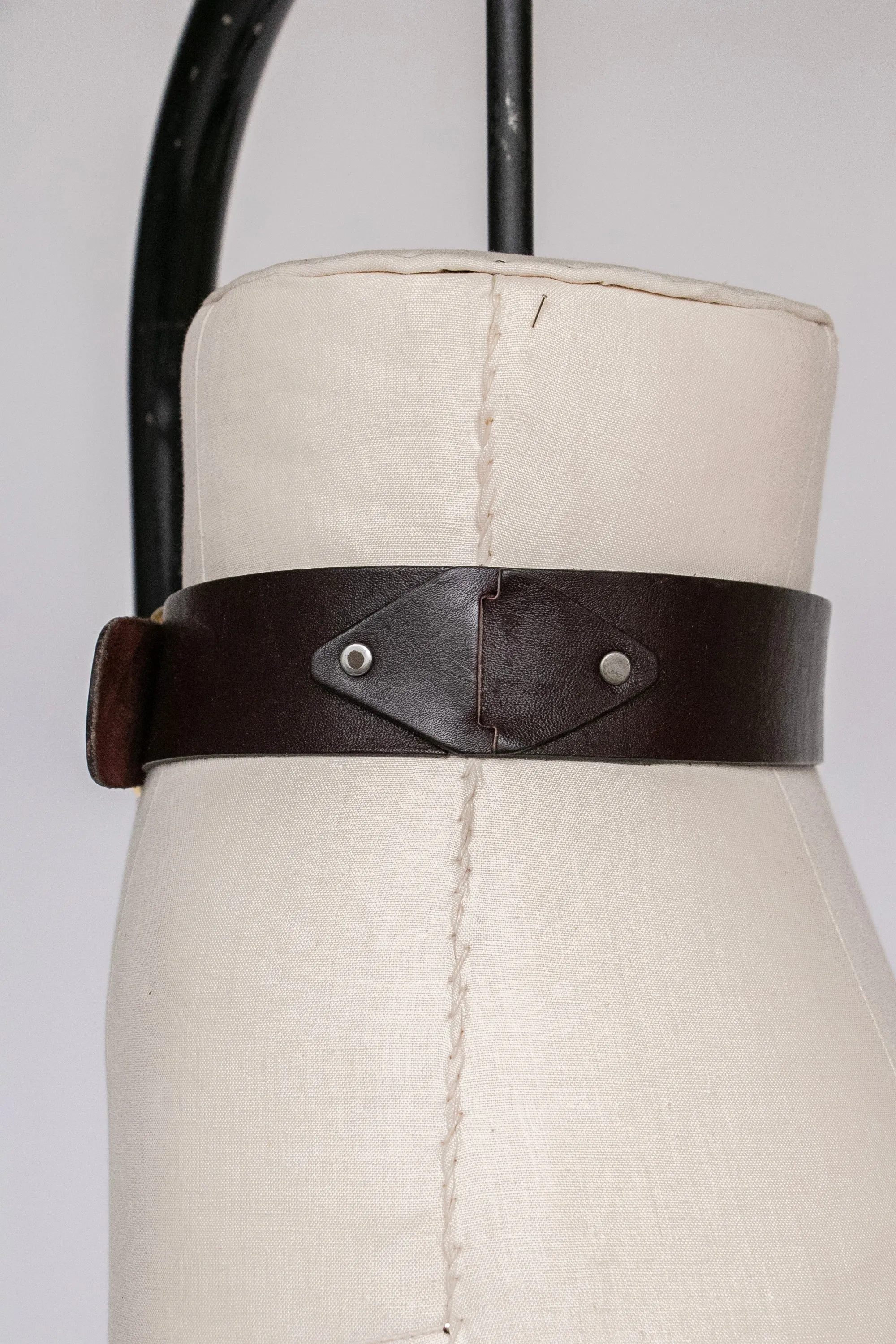 1970s Leather Belt Brown High Waist Cinch M / L