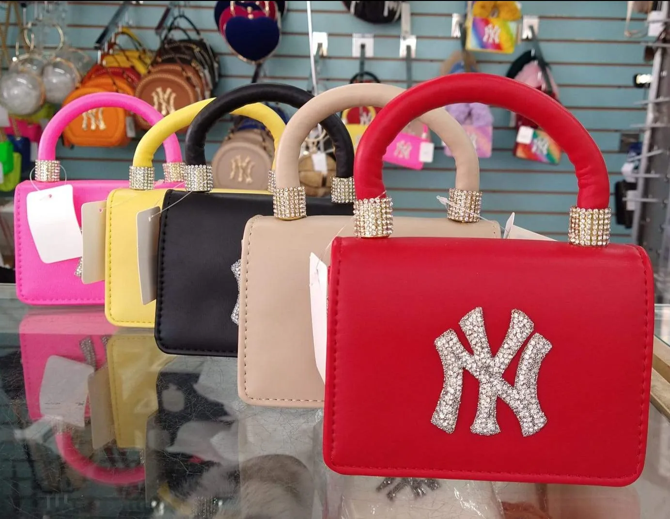 8206 - NY PURSE (PURSE ONLY)