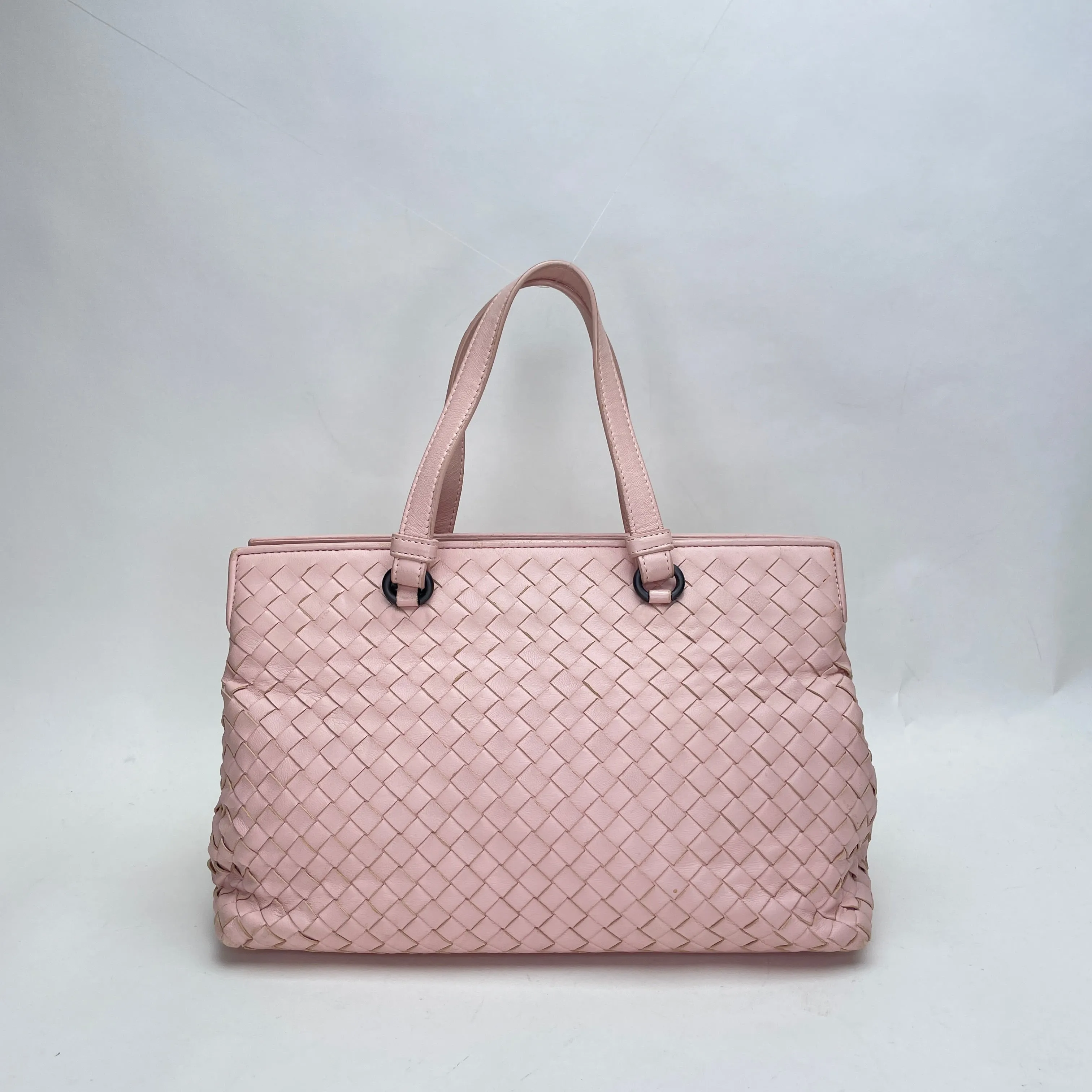 Accordion Pink Top Handle Bag in Intrecciato Leather, Gunmetal hardware