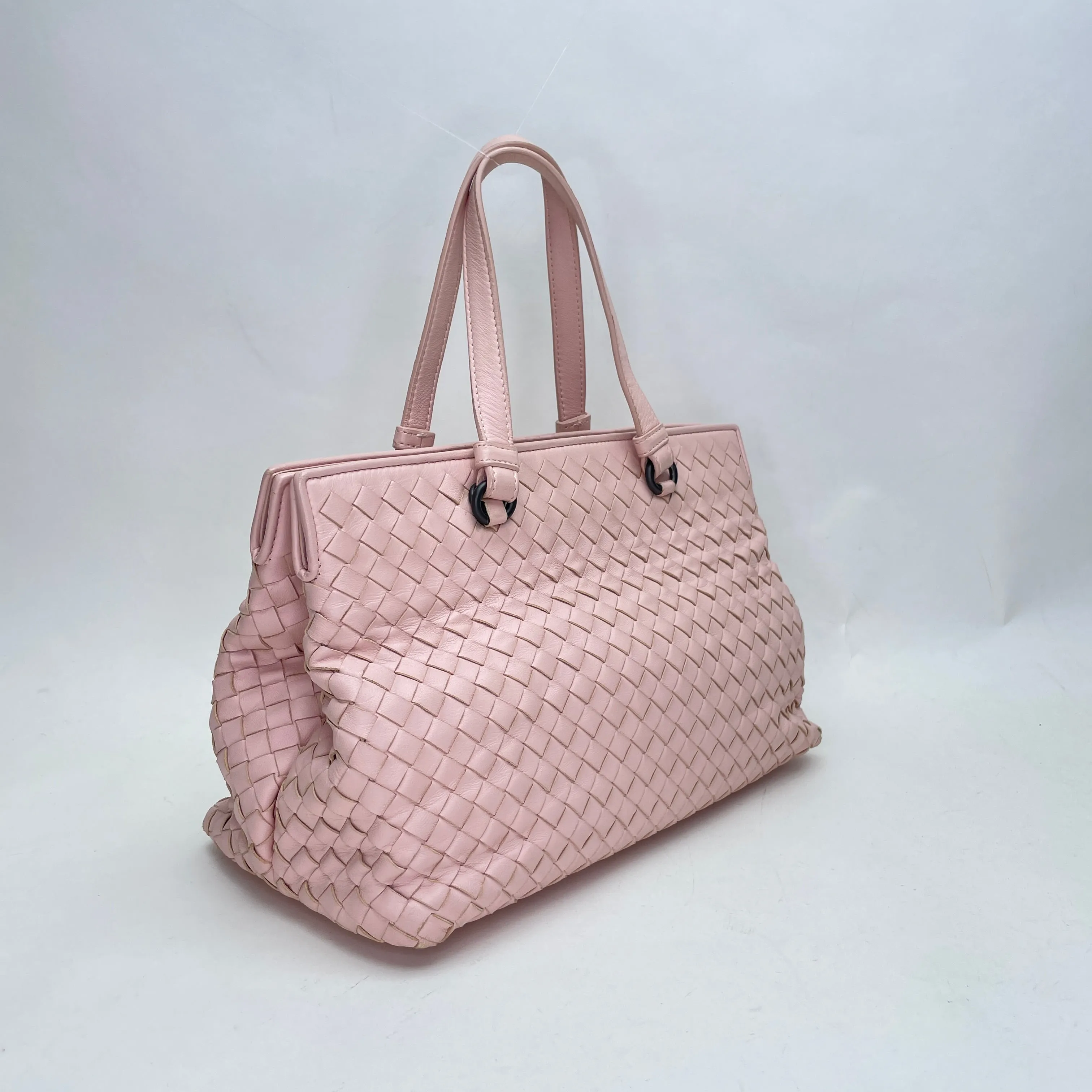 Accordion Pink Top Handle Bag in Intrecciato Leather, Gunmetal hardware