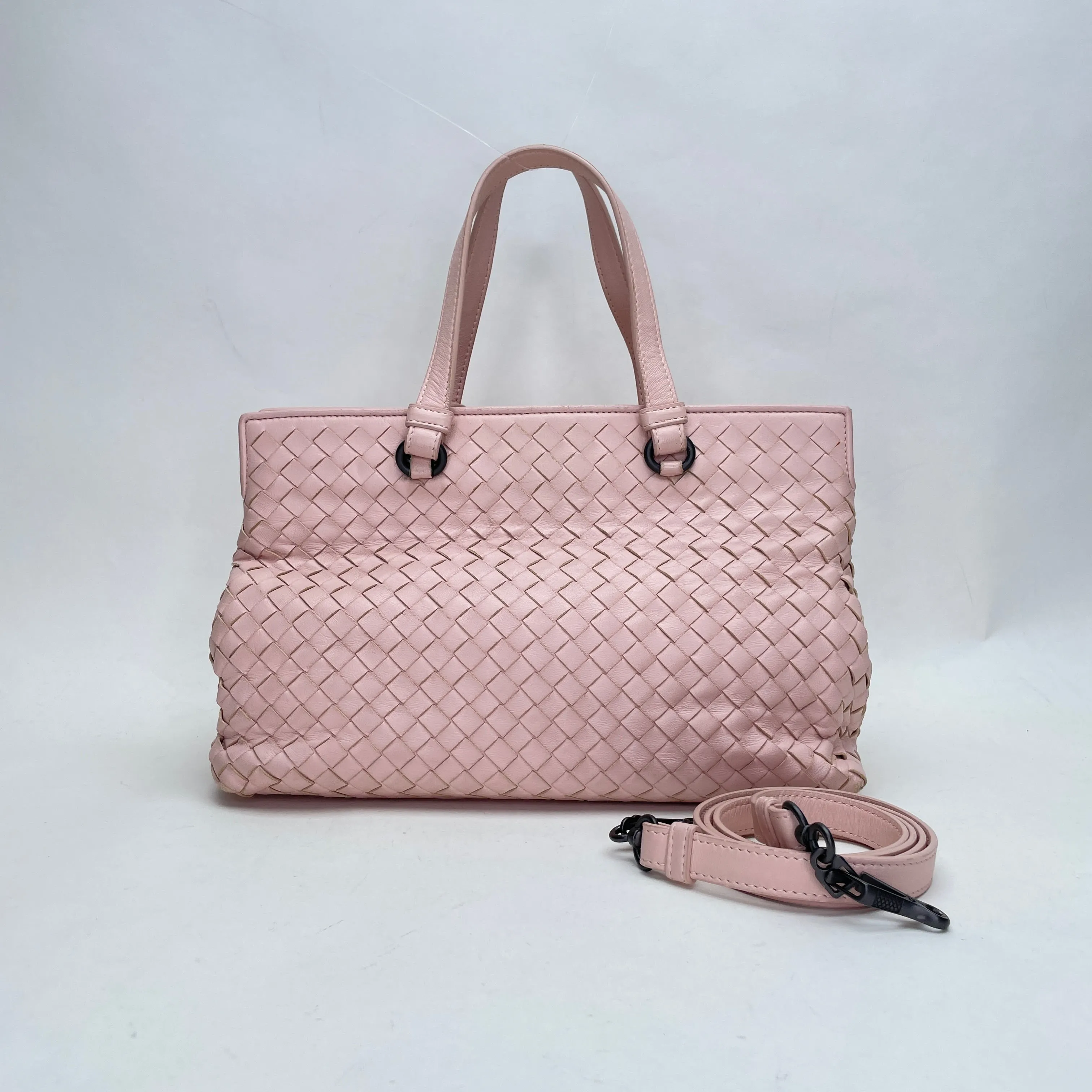 Accordion Pink Top Handle Bag in Intrecciato Leather, Gunmetal hardware