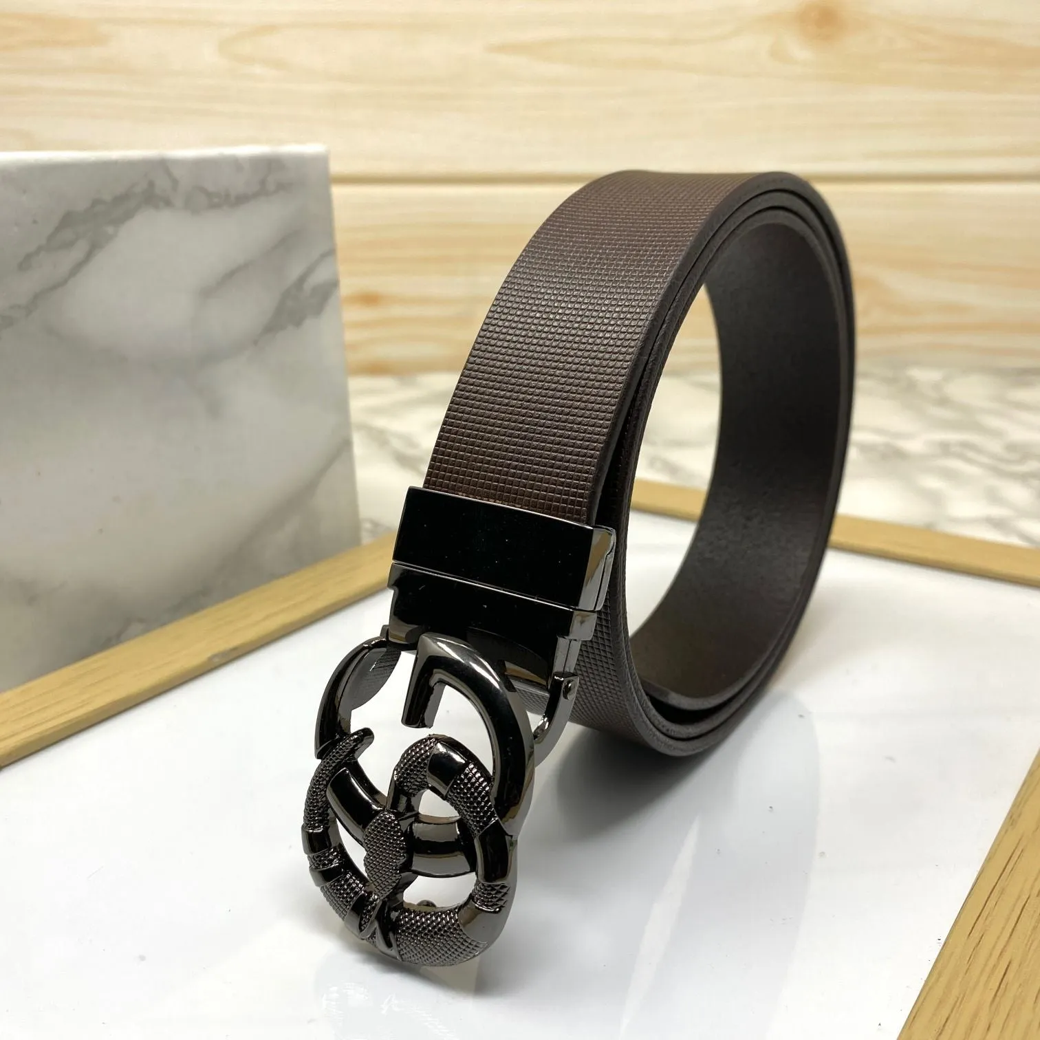 Classy Round Snake Design Leather Strap Belt-JoansParamount