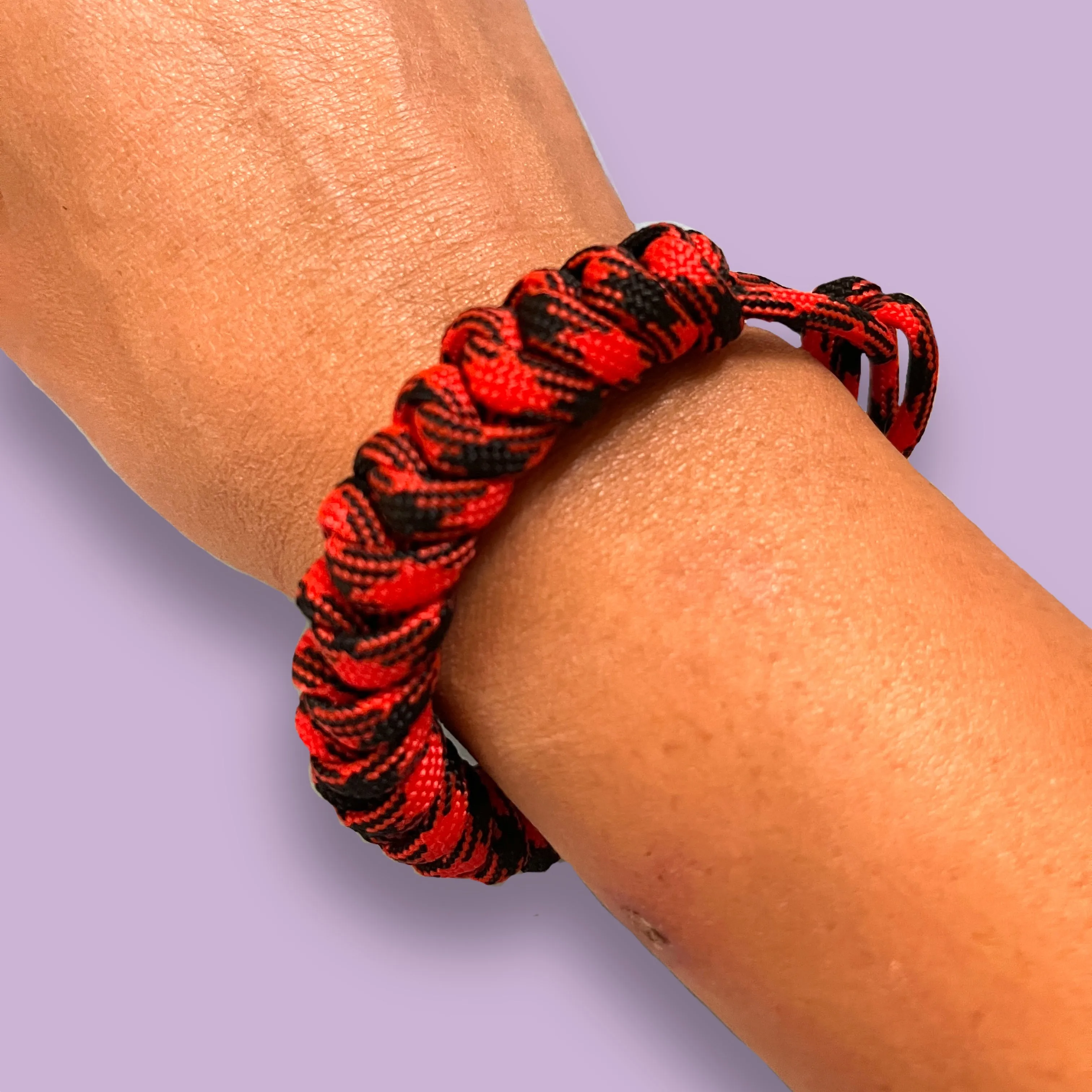 Para cord snake bracelet red black